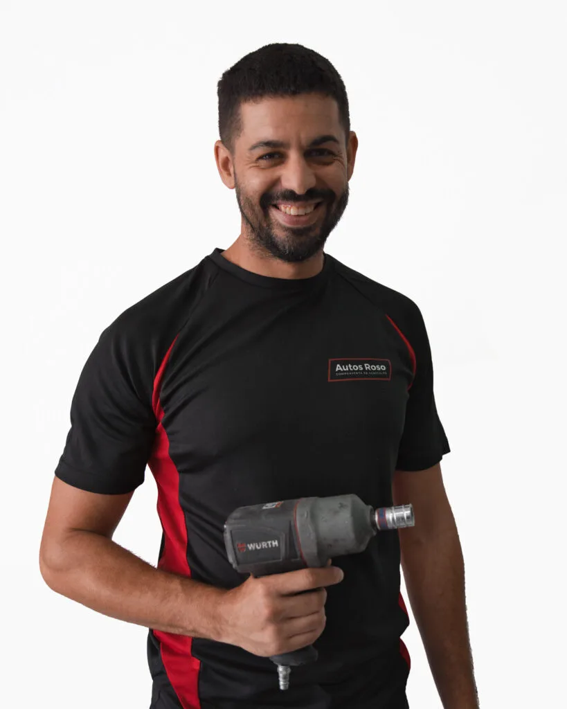 Josue Perez - Terminación de Vehículos